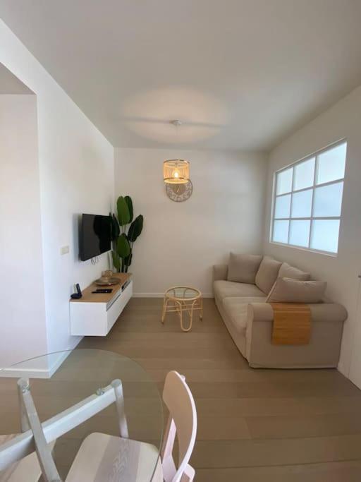 1 Chambre Avec Parking Au Coeur De Bruxelles 2D Extérieur photo
