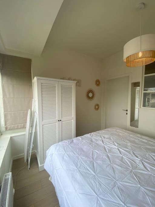 1 Chambre Avec Parking Au Coeur De Bruxelles 2D Extérieur photo